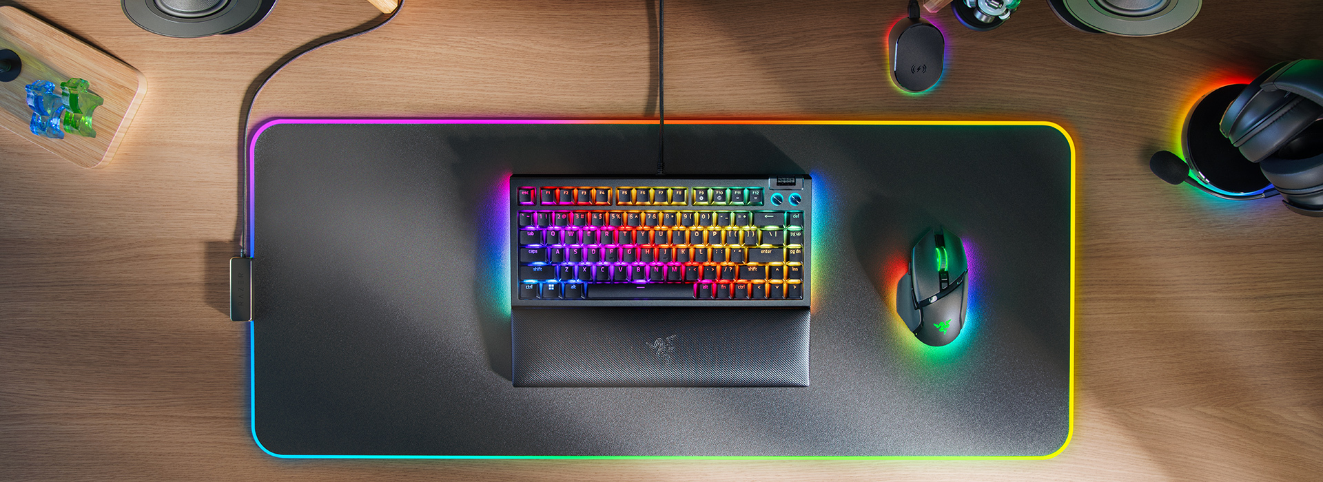 razer-blackwidow-v4-75-info-01