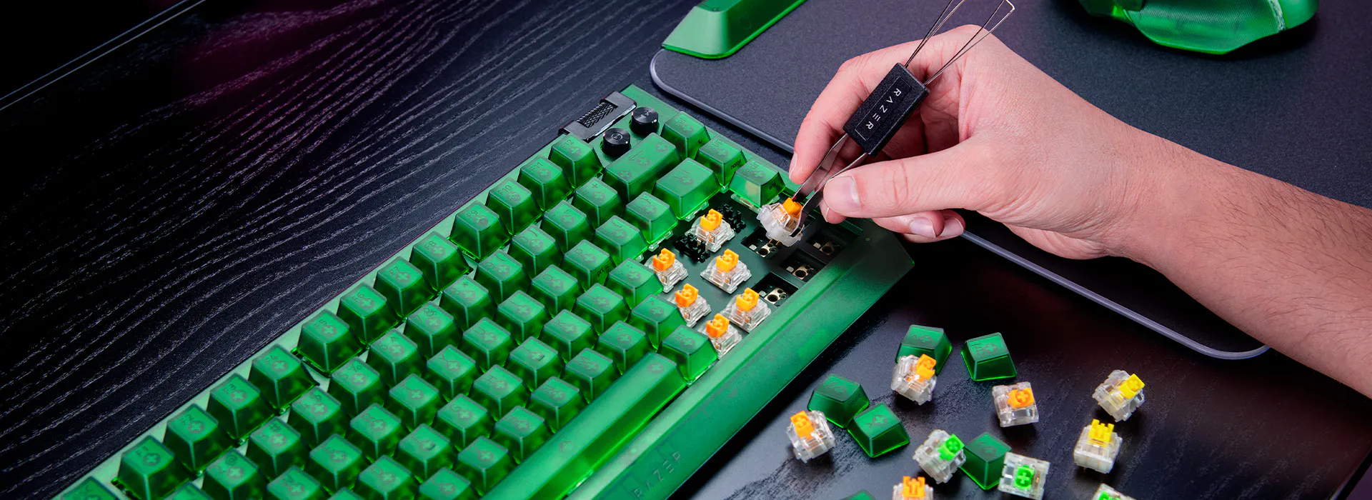 razer-blackwidow-v4-75-info-02