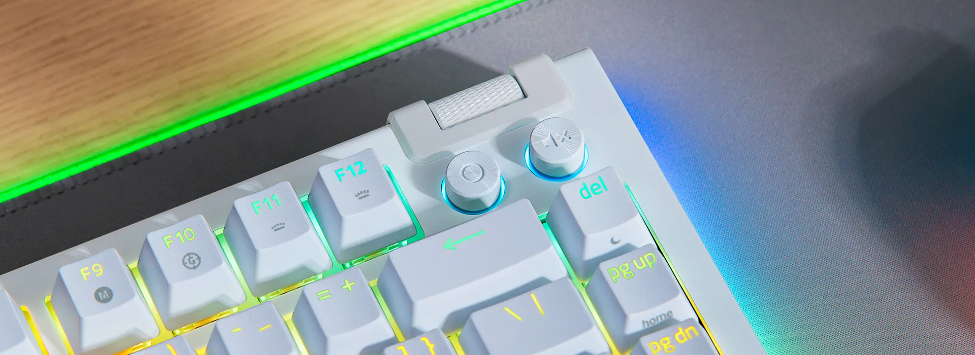 razer-blackwidow-v4-75-info-08