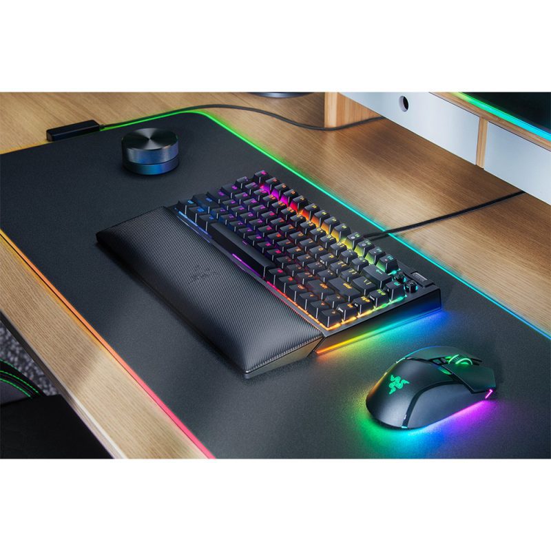 razer-blackwidow-v4-75-orange-switch-fully-assembled-us-layout-black-rz03-05000100-r3m1-04