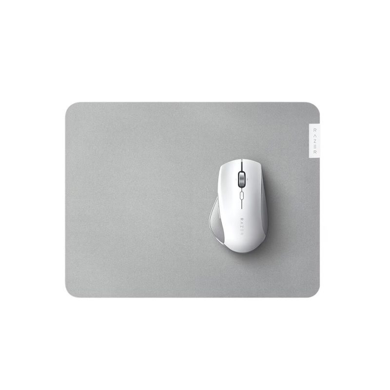 razer-pro-glide-soft-mouse-mat-medium-03